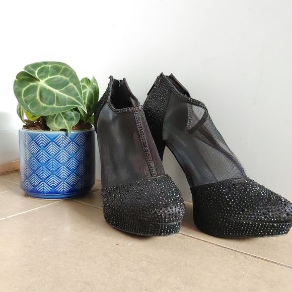 Le chateau | Black sparkly rhinestone & mesh women's high heels - Picture 2 of 9